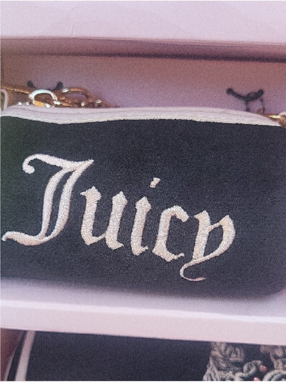 Juicy Couture Pink Logo Gift
BoxSet - Picture 3 of 8